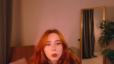 Snapshot of asuka_miu chatting on April 13, 9:42 pm Asuka online show from April 13, 9:42 pm