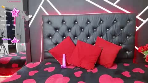 mariia  online show from December 19, 6:01 am