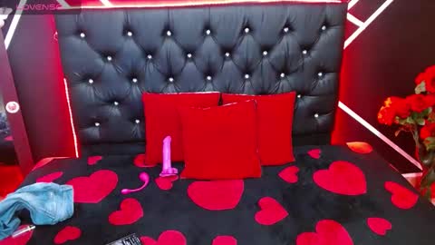 mariia  online show from February 19, 7:50 am