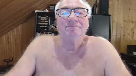 asusandy online show from February 1, 4:49 pm