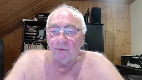 asusandy online show from June 21, 10:23 pm