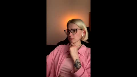 Snapshot of asya_new chatting on September 10, 9:48 pm asya_new online show from September 10, 9:48 pm