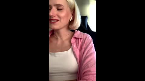 Snapshot of asya_new chatting on September 11, 11:32 am asya_new online show from September 11, 11:32 am