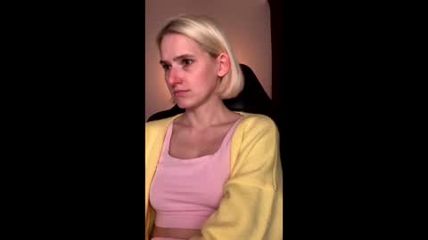 Snapshot of asya_new chatting on September 25, 5:16 pm asya_new online show from September 25, 5:16 pm