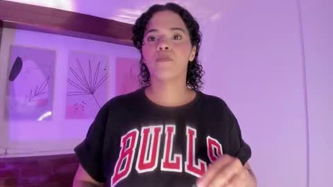 Snapshot of atenajb chatting on January 18, 8:45 pm ATENA online show from January 18, 8:45 pm