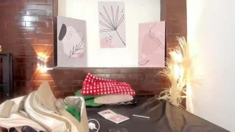 Snapshot of atenajb chatting on February 22, 2:56 am ATENA online show from February 22, 2:56 am