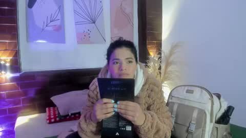 Snapshot of atenajb chatting on March 1, 3:08 am ATENA online show from March 1, 3:08 am