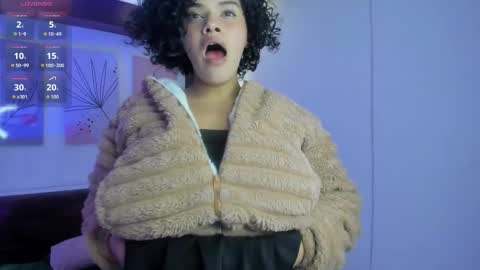 Snapshot of atenajb chatting on March 6, 3:25 am ATENA online show from March 6, 3:25 am