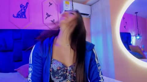 Athenea online show from January 21, 9:35 am