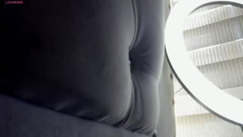 Snapshot of atenea_klett_ chatting on February 27, 1:22 pm ATENEA online show from February 27, 1:22 pm