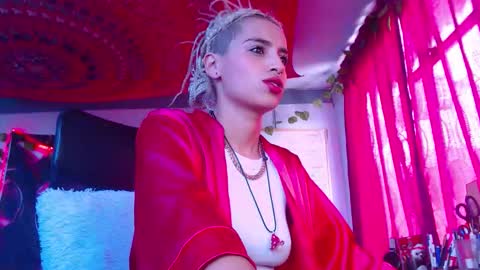 Atenea online show from November 17, 1:28 pm