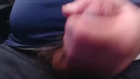 ateuout online show from January 15, 9:03 am