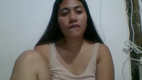 Snapshot of athena231993 chatting on September 11, 11:43 am athena231993 online show from September 11, 11:43 am