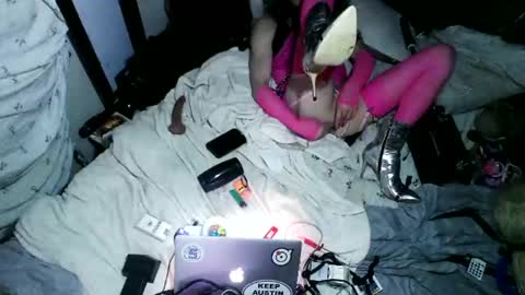 Snapshot of athenaatiya chatting on January 26, 7:53 am Sissy Athena online show from January 26, 7:53 am