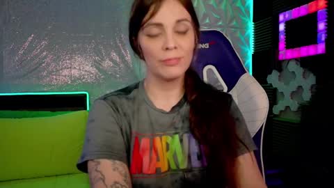 Athena Autumn online show from October 22, 9:09 am