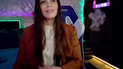 Athena Autumn online show from February 19, 3:46 am