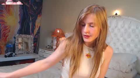 AthenaMelia -  Exclusive content  online show from February 19, 10:55 am