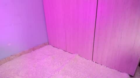 athenea__fox online show from November 7, 12:05 pm