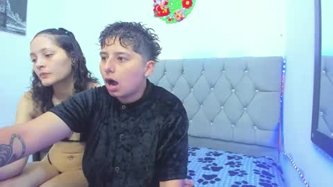 Snapshot of athenea_zuleinys chatting on December 15, 12:09 pm athenea_zuleinys online show from December 15, 12:09 pm