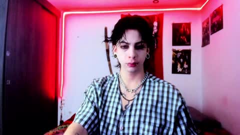 athenauwu online show from December 20, 5:04 am