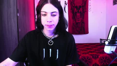 athenauwu online show from April 3, 7:06 am