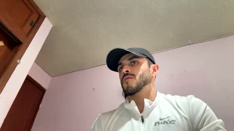 Snapshot of athlete_boy22 chatting on March 20, 11:53 pm Atlas online show from March 20, 11:53 pm