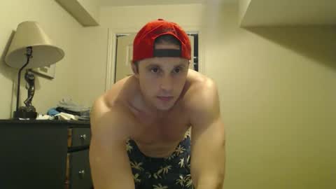 Snapshot of athleteguy55555 chatting on November 22, 5:50 am tommycb55555 online show from November 22, 5:50 am