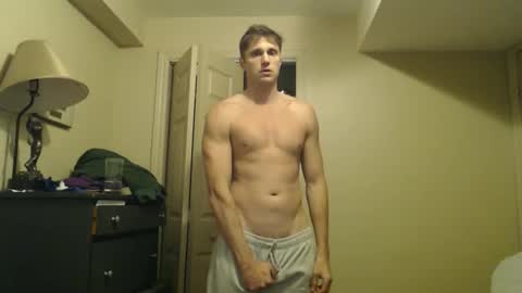 tommycb55555 online show from December 18, 4:51 am