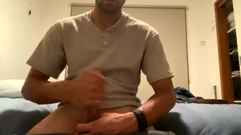 Snapshot of athleticallyhung chatting on February 26, 10:36 am athleticallyhung online show from February 26, 10:36 am