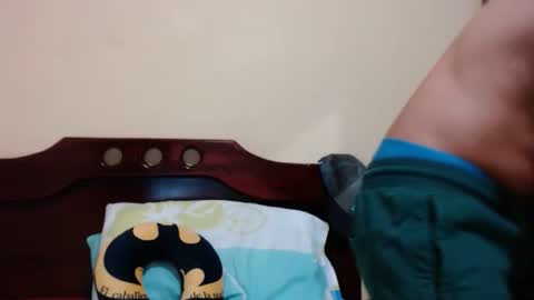 Snapshot of athleticboy2026 chatting on January 12, 5:07 pm Robin online show from January 12, 5:07 pm