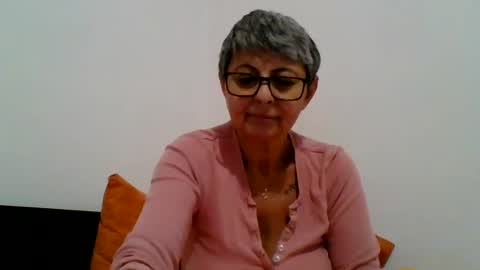 atikaarea online show from December 5, 2:44 pm