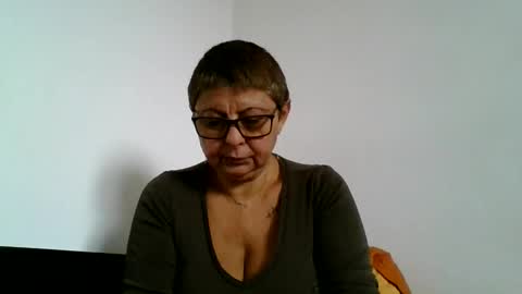 atikaarea online show from October 6, 9:51 am