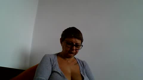 atikaarea online show from October 24, 9:17 am