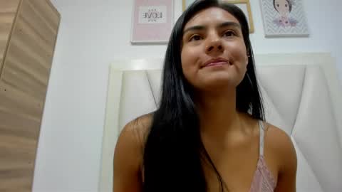 Atilana Diaz online show from May 28, 6:27 pm