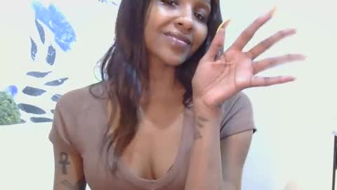 AtirahCali online show from April 16, 11:44 am