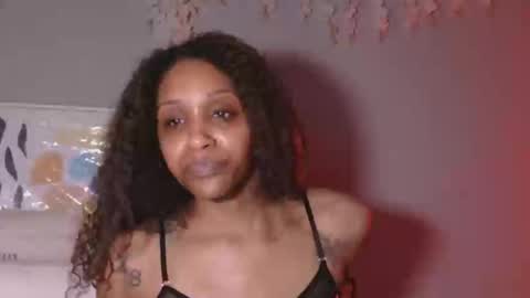 AtirahCali online show from May 11, 4:04 pm