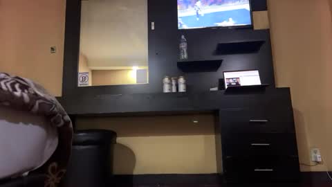 Snapshot of atizamen chatting on December 15, 6:29 am atizamen online show from December 15, 6:29 am