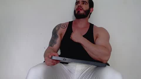 Snapshot of atlasstone__ chatting on March 1, 10:23 pm Atlas --- MY OF online show from March 1, 10:23 pm