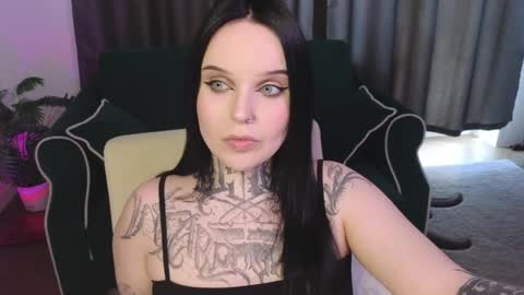 online every day between 10am-23pm online show from March 25, 5:57 am