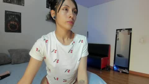 Carolina online show from April 7, 3:07 am