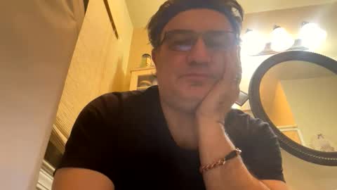 atozzzz online show from December 14, 3:23 am