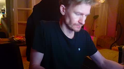 Max Powers online show from January 6, 2:36 pm