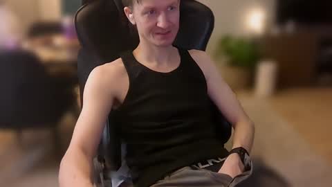 Max Powers online show from January 12, 11:47 pm