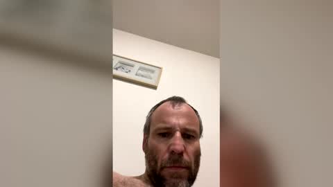 aubi1979 online show from April 3, 6:50 pm