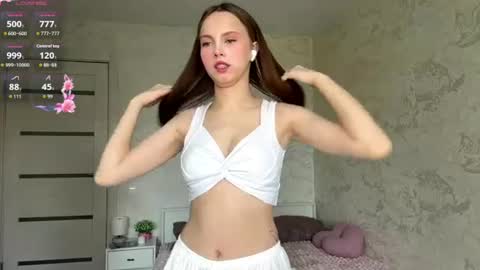 Jolyn online show from June 17, 9:01 am