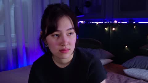 Snapshot of audreyalright chatting on December 28, 7:44 am Audrey online show from December 28, 7:44 am