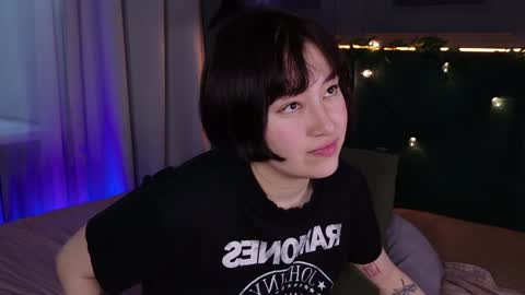 Snapshot of audreyalright chatting on January 2, 12:03 pm Audrey online show from January 2, 12:03 pm