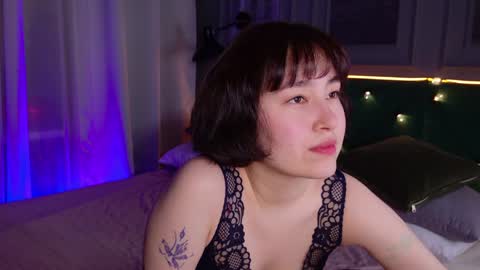 Snapshot of audreyalright chatting on February 3, 5:40 am Audrey online show from February 3, 5:40 am