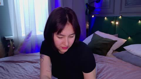 Snapshot of audreyalright chatting on March 11, 7:04 am Audrey online show from March 11, 7:04 am