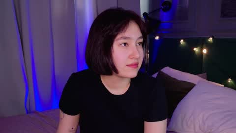 Snapshot of audreyalright chatting on March 11, 10:29 am Audrey online show from March 11, 10:29 am